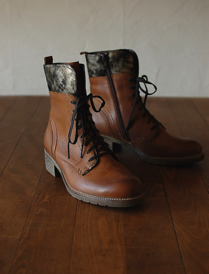 DSC_0033dureaboots.jpg